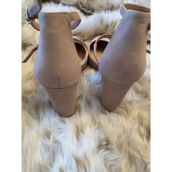 Antonio Melani Nude Suede Pointed Toe Ankle Strap Pumps Women's Size 8M - Picture 4 of 10